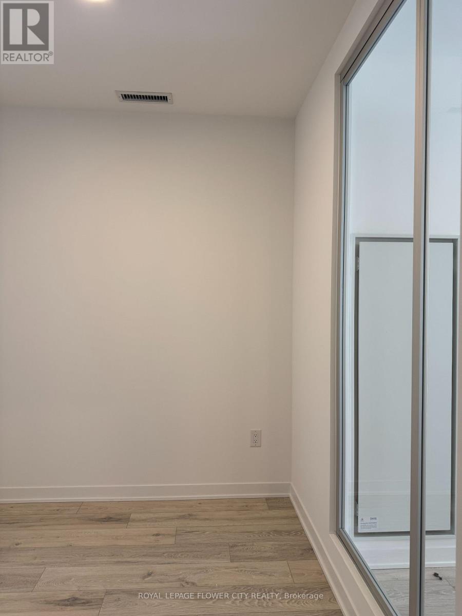 319 - 20 All Nations Drive, Brampton, Ontario  L7A 5M5 - Photo 6 - W12768280