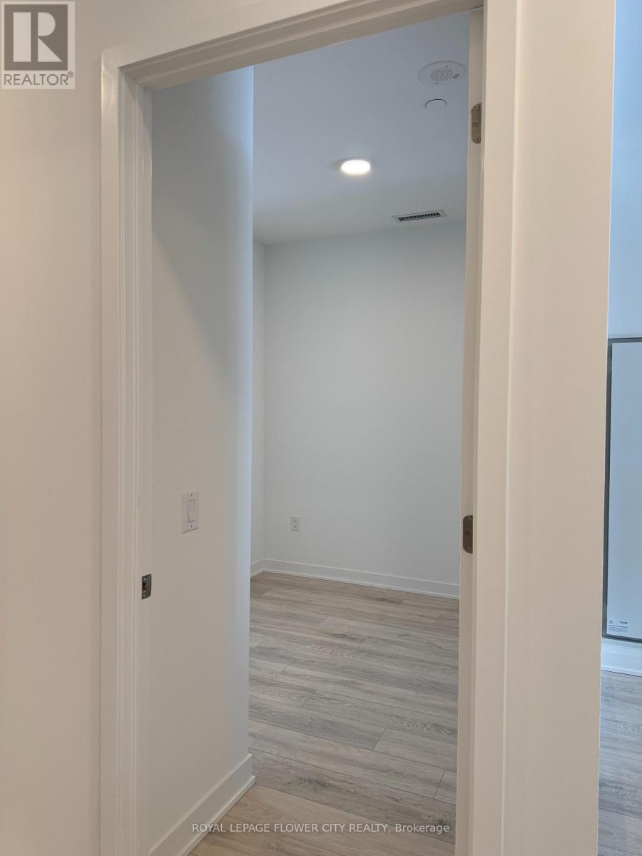 319 - 20 All Nations Drive, Brampton, Ontario  L7A 5M5 - Photo 5 - W12768280