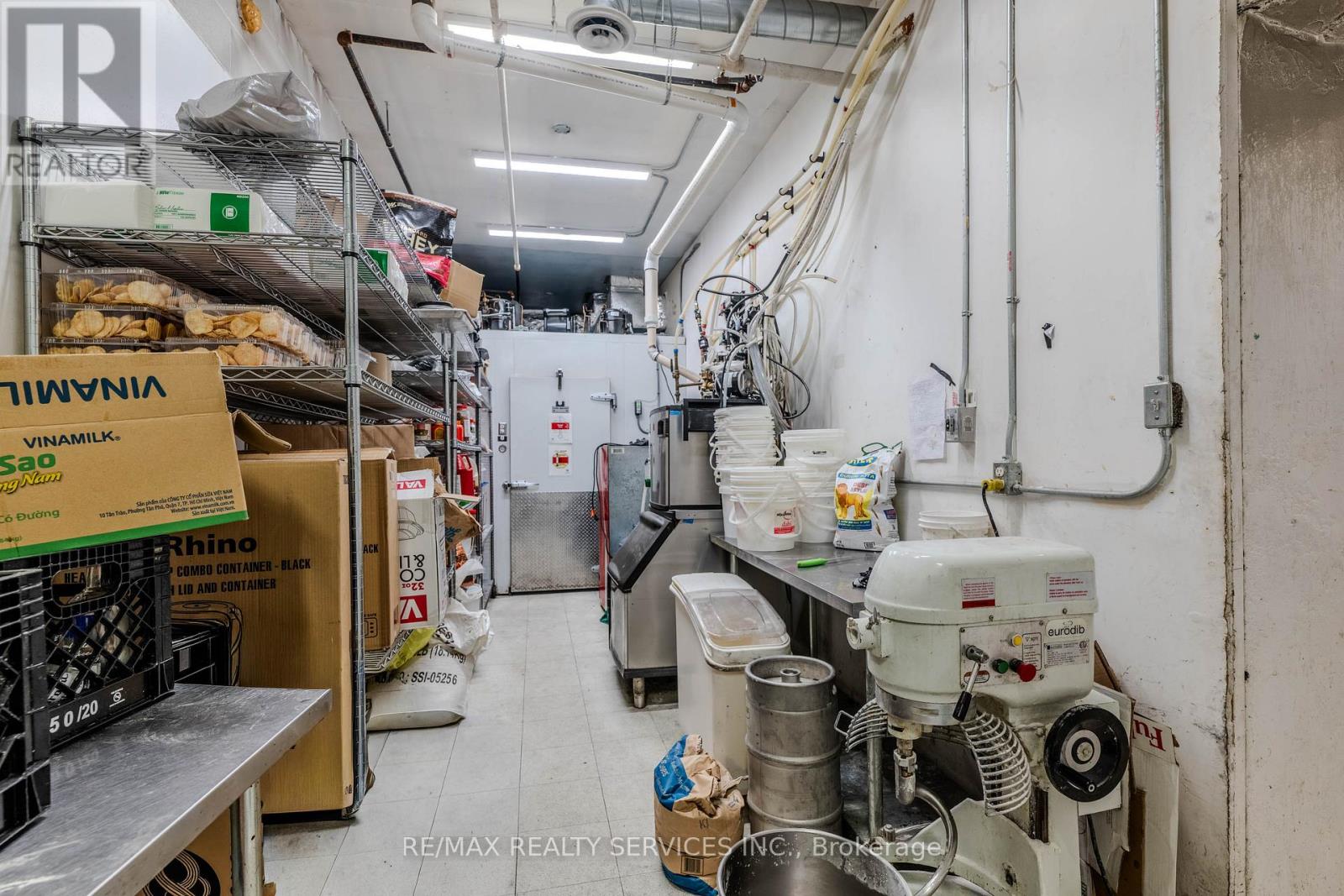 146 King Street W, Kitchener, Ontario  N2G 1A6 - Photo 10 - X12768348