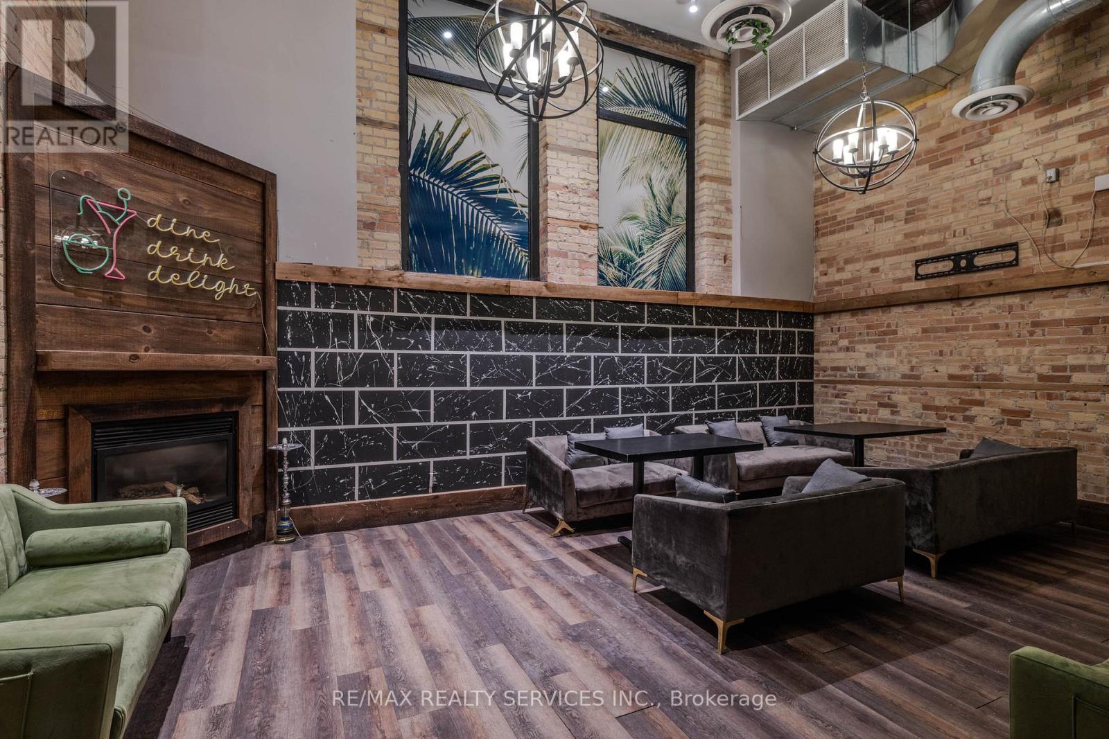 146 King Street W, Kitchener, Ontario  N2G 1A6 - Photo 9 - X12768348