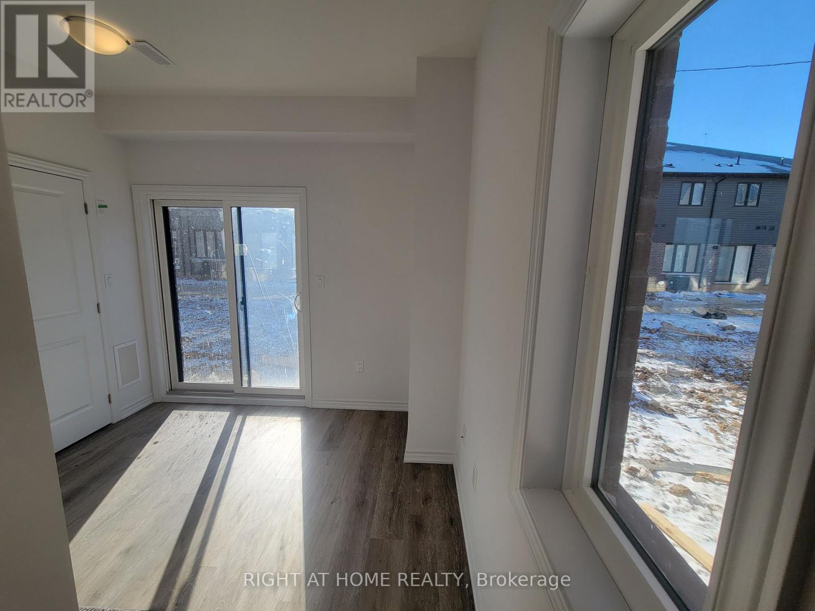 72 - 461 Blackburn Drive, Brantford, Ontario  N3T 0W9 - Photo 23 - X12768354