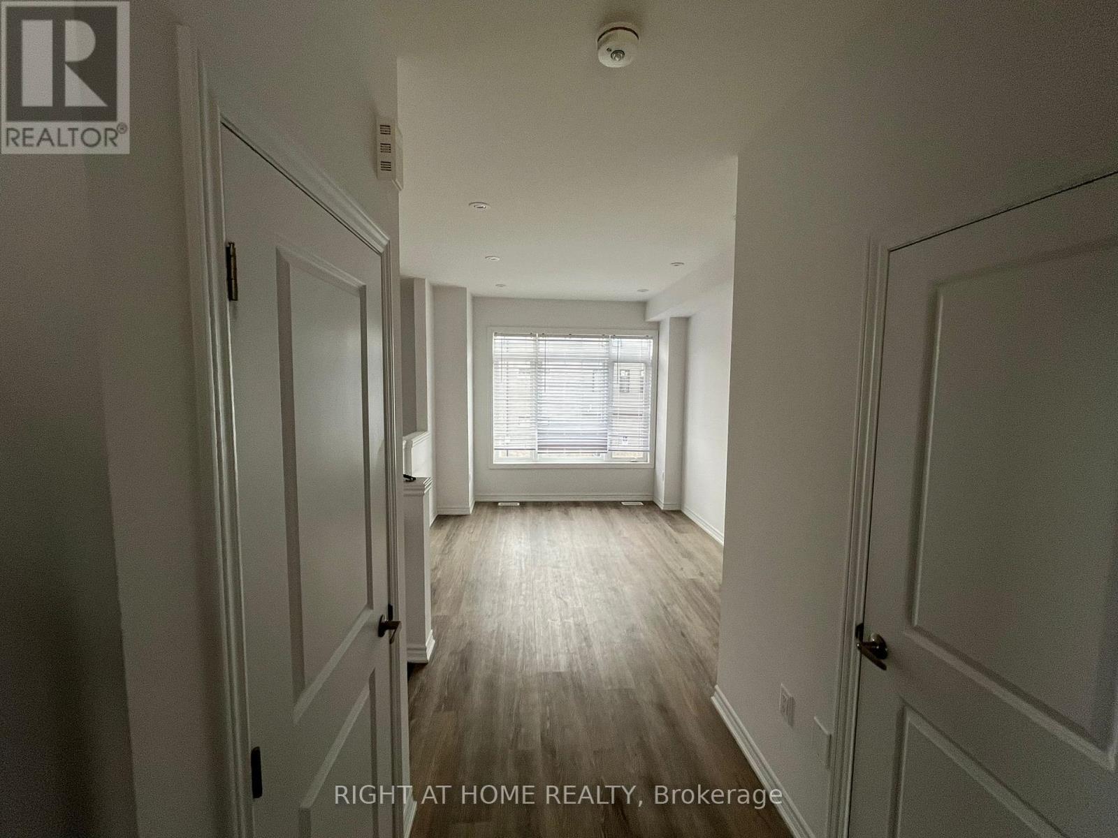 72 - 461 Blackburn Drive, Brantford, Ontario  N3T 0W9 - Photo 3 - X12768354