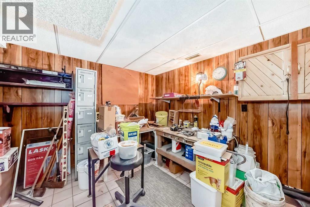 44 Erin Croft Green Se, Calgary, Alberta  T2B 2V2 - Photo 14 - A2284465