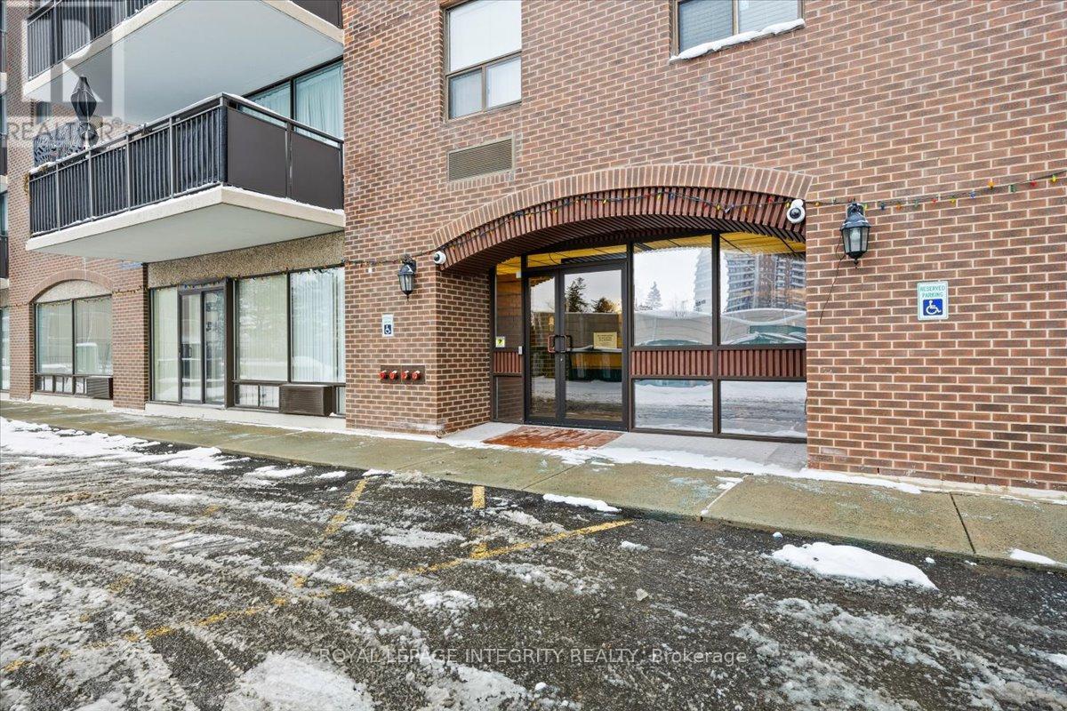 703 - 1190 Richmond Road, Ottawa, Ontario  K2B 8J3 - Photo 3 - X12768362