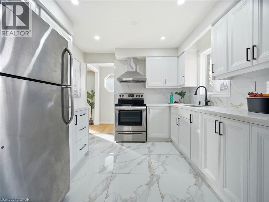 25 Abell Drive, Brampton, Ontario  L6V 2W1 - Photo 5 - 40801893