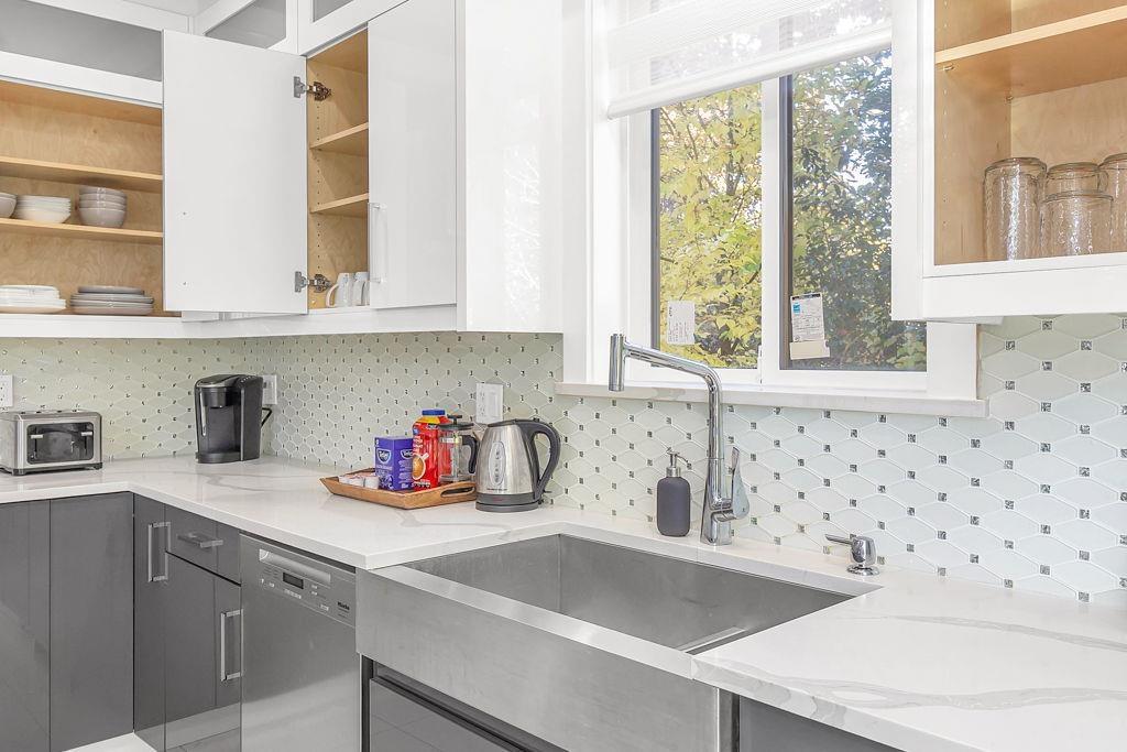 1772 156a Street, Surrey, British Columbia  V4A 4W1 - Photo 11 - R3085445