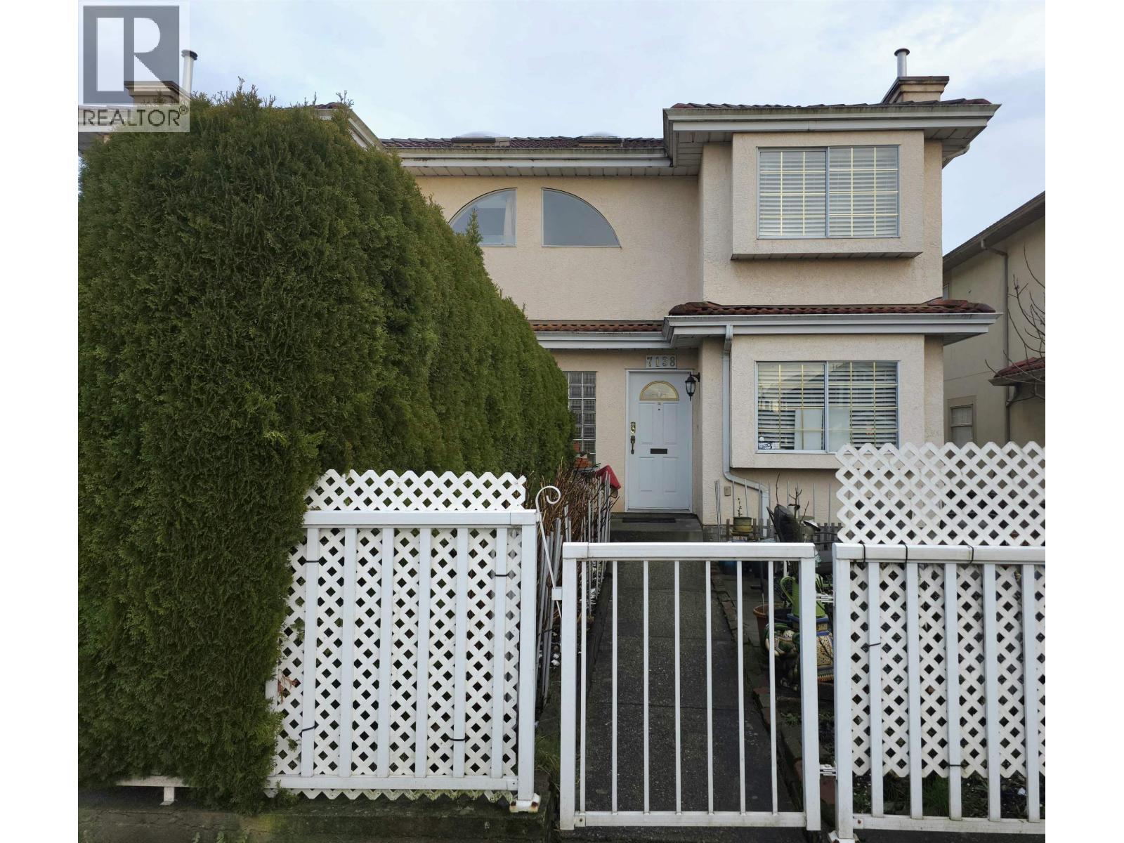 7138 Fraser Street, Vancouver, British Columbia  V5X 3V7 - Photo 2 - R3084893