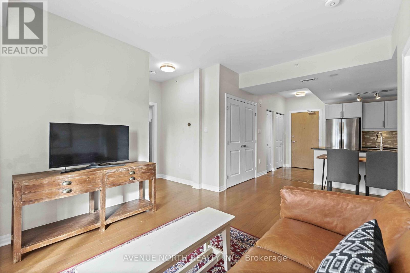 104 - 200 Winterfell Private, Ottawa, Ontario  K1G 4J1 - Photo 15 - X12768376