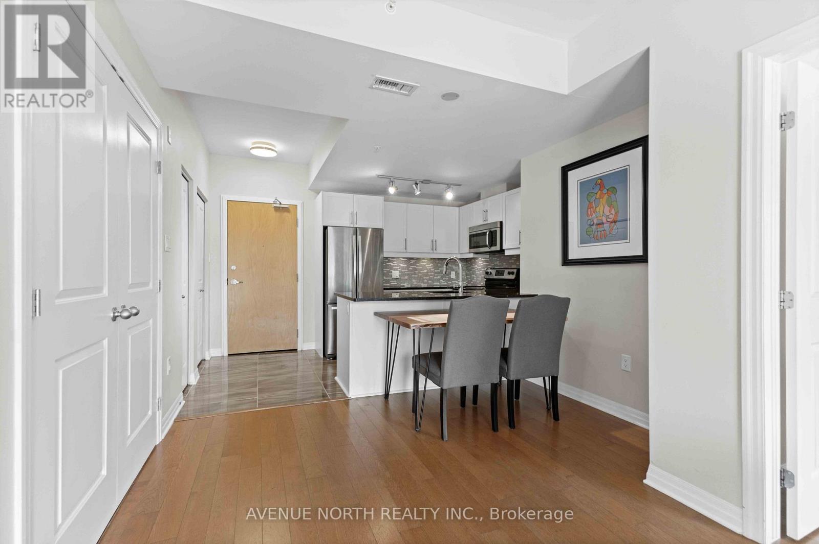 104 - 200 Winterfell Private, Ottawa, Ontario  K1G 4J1 - Photo 8 - X12768376