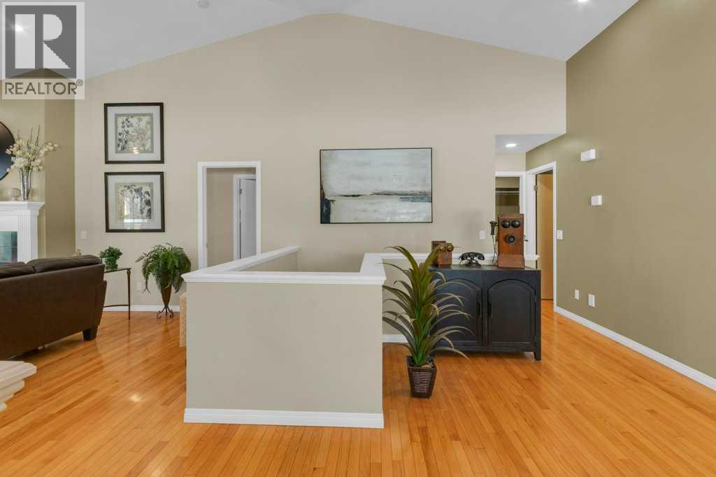 63 Edgepark Villas Nw, Calgary, Alberta  T3A 3S2 - Photo 18 - A2281608