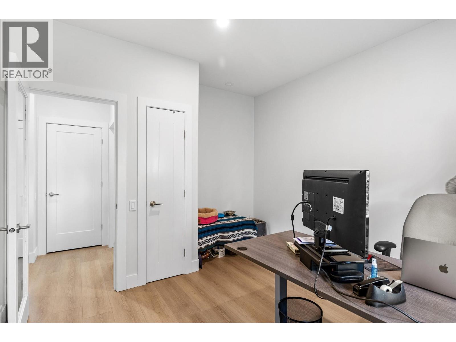 2450 Selkirk Drive Unit# 16, Kelowna, British Columbia  V1V 2Z5 - Photo 9 - 10371974