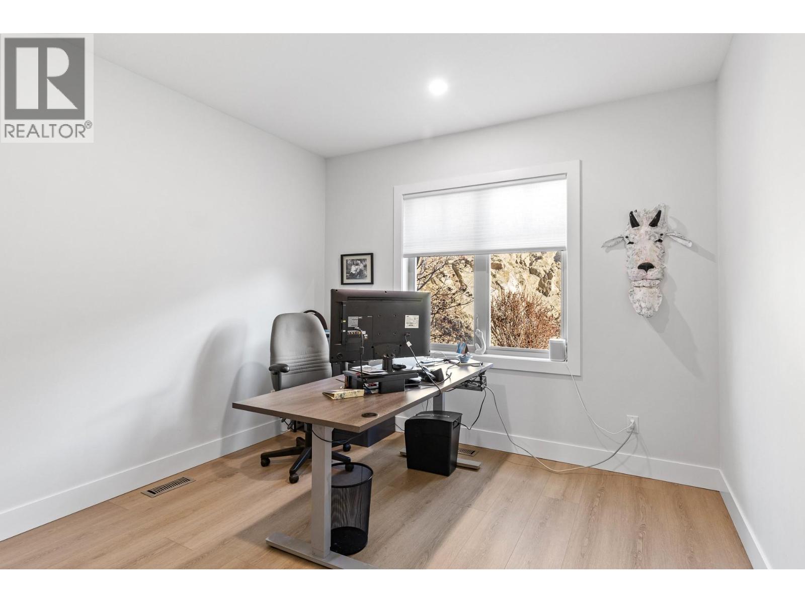 2450 Selkirk Drive Unit# 16, Kelowna, British Columbia  V1V 2Z5 - Photo 8 - 10371974