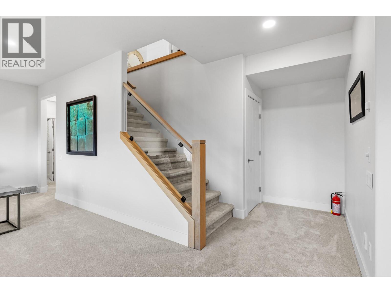 2450 Selkirk Drive Unit# 16, Kelowna, British Columbia  V1V 2Z5 - Photo 40 - 10371974