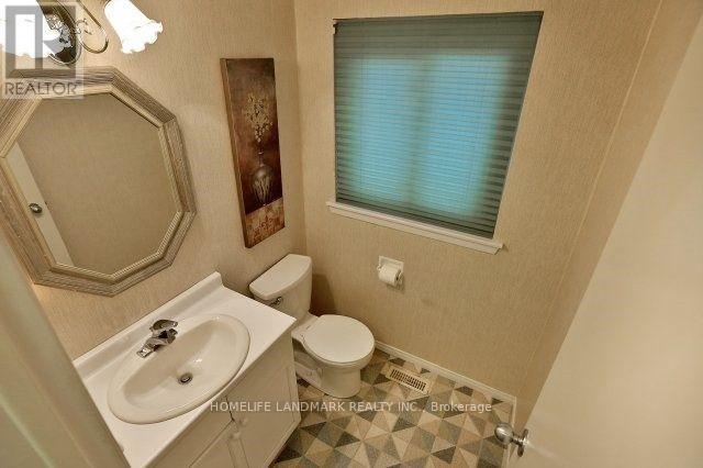 193 Chebucto Drive, Oakville, Ontario  L6J 5R1 - Photo 10 - W12768386