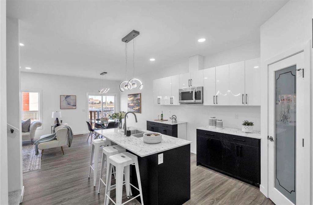 226 Numeracy Lane, Winnipeg, Manitoba  R2P 2S9 - Photo 1 - 202601974