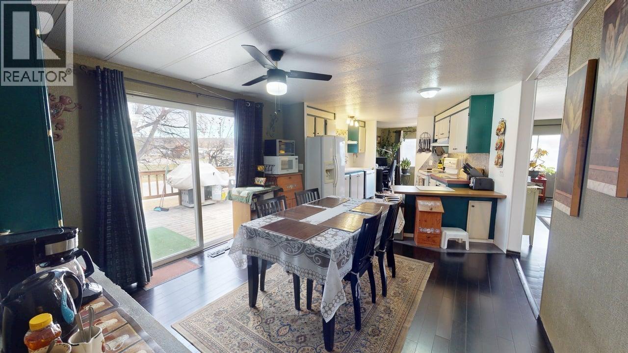 10608 101 Street, Taylor, British Columbia  V0C 2K0 - Photo 4 - R3087577