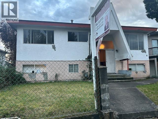 4542 Joyce Street, Vancouver, British Columbia  V5R 4E6 - Photo 3 - R3082270