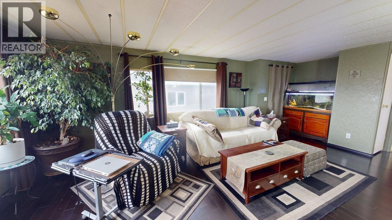 10608 101 Street, Taylor, British Columbia  V0C 2K0 - Photo 12 - R3087577