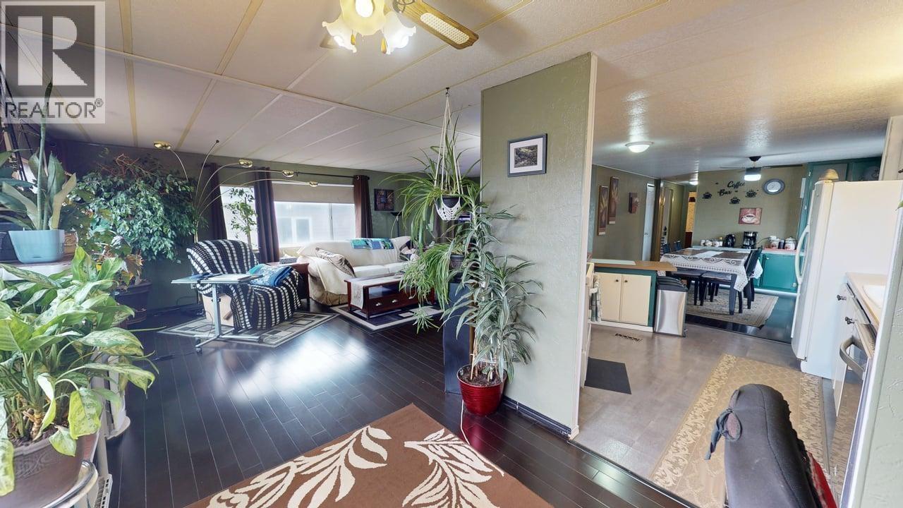 10608 101 Street, Taylor, British Columbia  V0C 2K0 - Photo 9 - R3087577