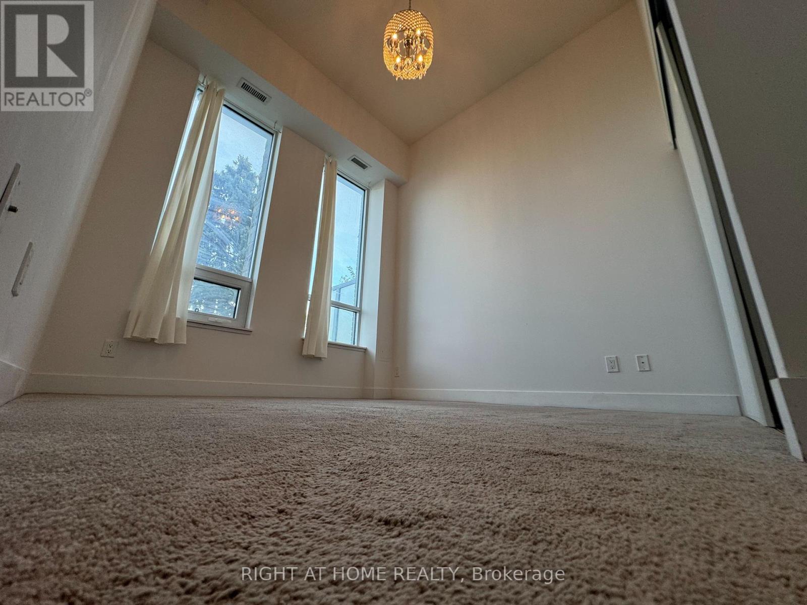 G13 - 7 Kenaston Gardens, Toronto, Ontario  M2K 1G7 - Photo 18 - C12768400