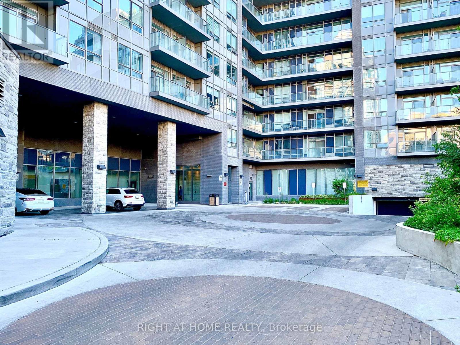 G13 - 7 Kenaston Gardens, Toronto, Ontario  M2K 1G7 - Photo 28 - C12768400