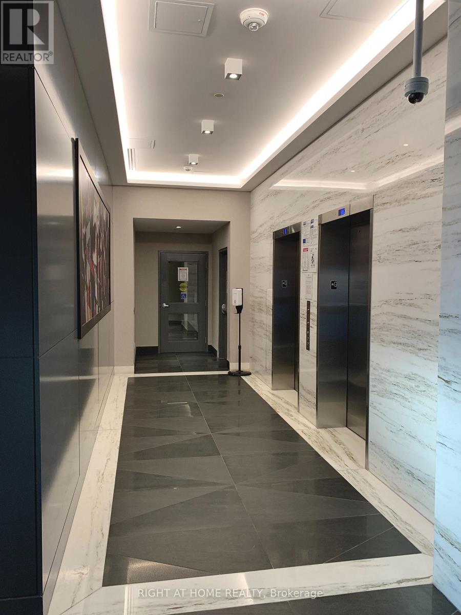 G13 - 7 Kenaston Gardens, Toronto, Ontario  M2K 1G7 - Photo 30 - C12768400