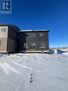 13 Norman Markle Street N, Brant, Ontario  N3L 0K4 - Photo 5 - X12768394