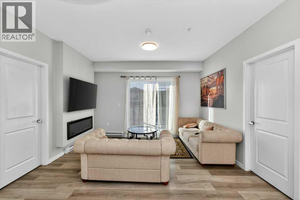 1207, 33 Carringham Gate Nw, Calgary, Alberta  T3P 2H6 - Photo 12 - A2281524