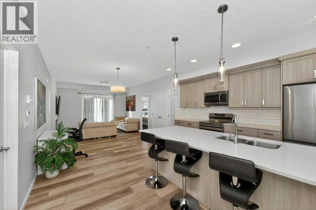 1207, 33 Carringham Gate Nw, Calgary, Alberta  T3P 2H6 - Photo 7 - A2281524