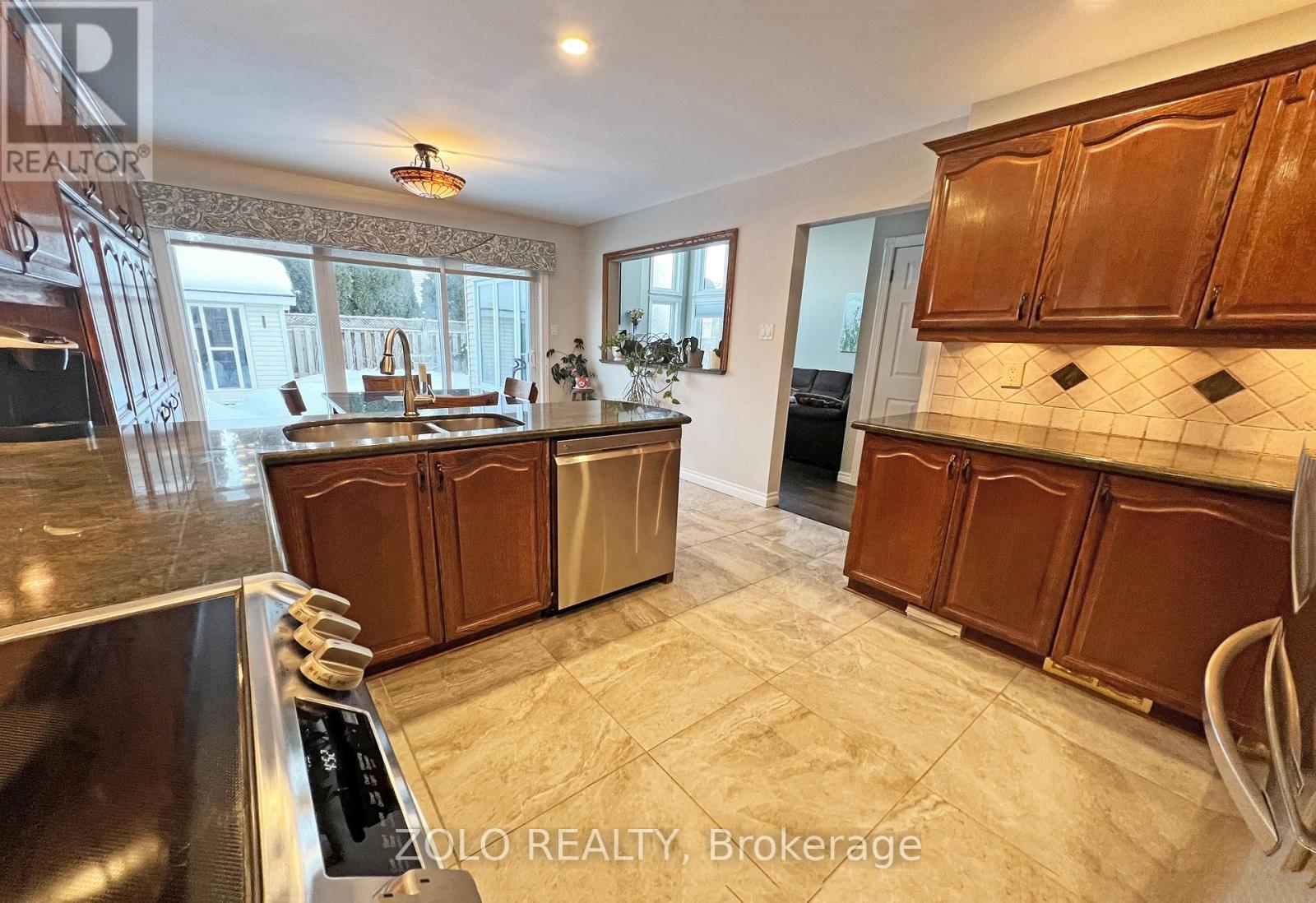 736 Hauteview Crescent, Ottawa, Ontario  K4A 2B8 - Photo 18 - X12768420