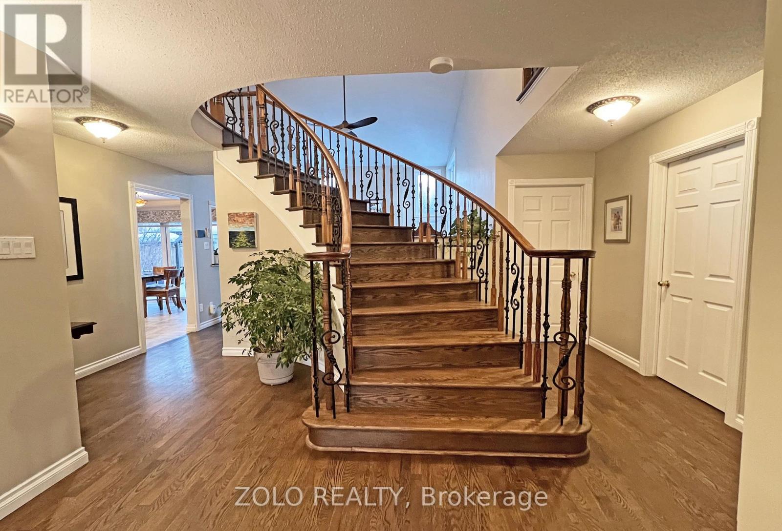 736 Hauteview Crescent, Ottawa, Ontario  K4A 2B8 - Photo 6 - X12768420