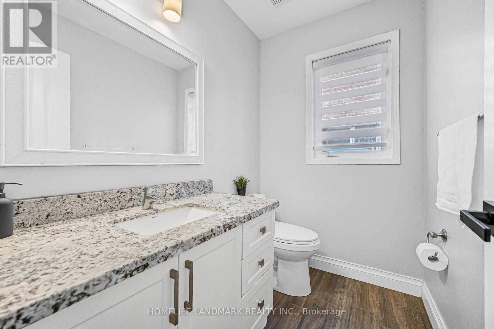 5303 Russell View Road, Mississauga, Ontario  L5M 5W1 - Photo 10 - W12766612