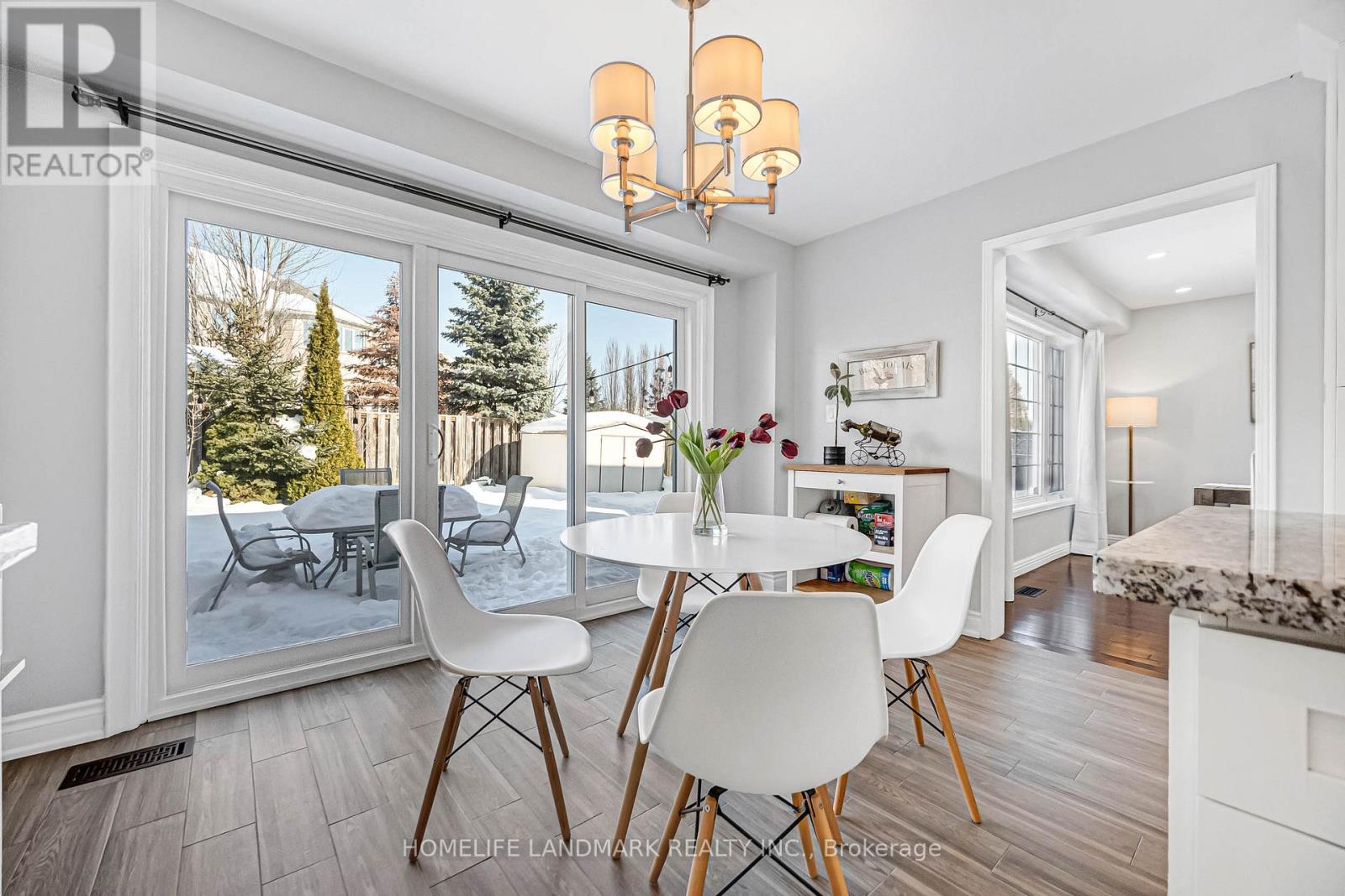 5303 Russell View Road, Mississauga, Ontario  L5M 5W1 - Photo 12 - W12766612