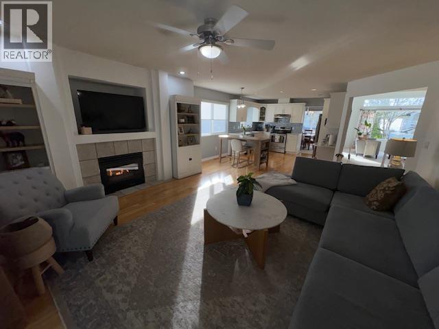 23861 113b Avenue, Maple Ridge, British Columbia  V2W 1V3 - Photo 7 - R3086858