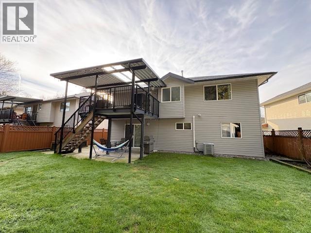 23861 113b Avenue, Maple Ridge, British Columbia  V2W 1V3 - Photo 2 - R3086858