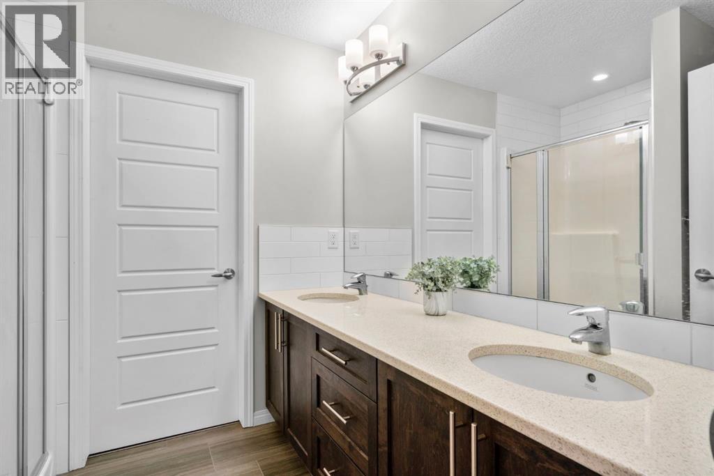 2001, 280 Williamstown Close Nw, Airdrie, Alberta  T4B 4B6 - Photo 28 - A2284166