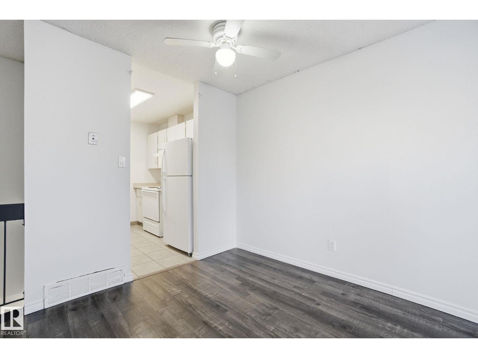 1130 Knottwood Rd E Nw, Edmonton, Alberta  T6K 2J8 - Photo 25 - E4470989