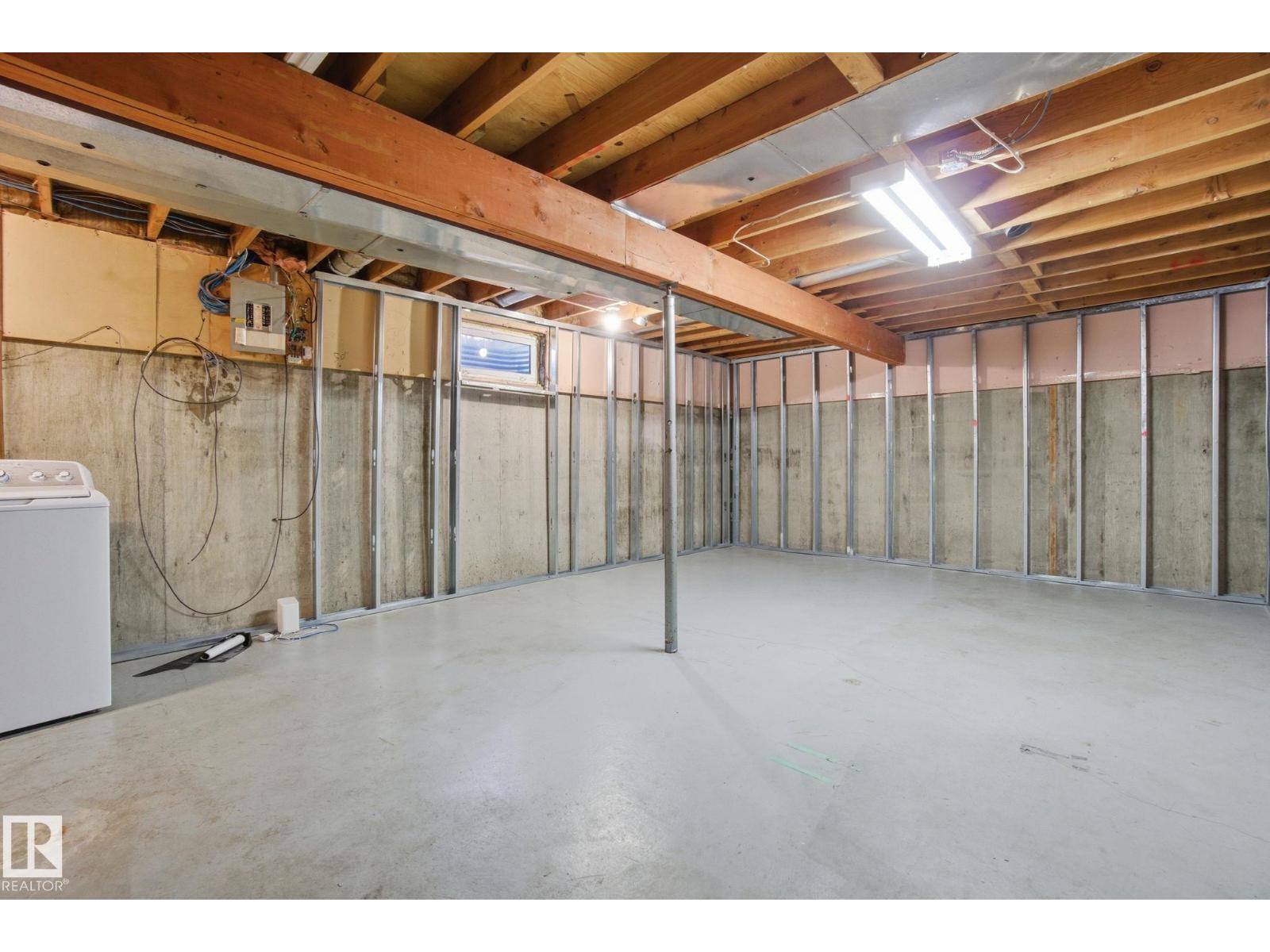 1130 Knottwood Rd E Nw, Edmonton, Alberta  T6K 2J8 - Photo 32 - E4470989