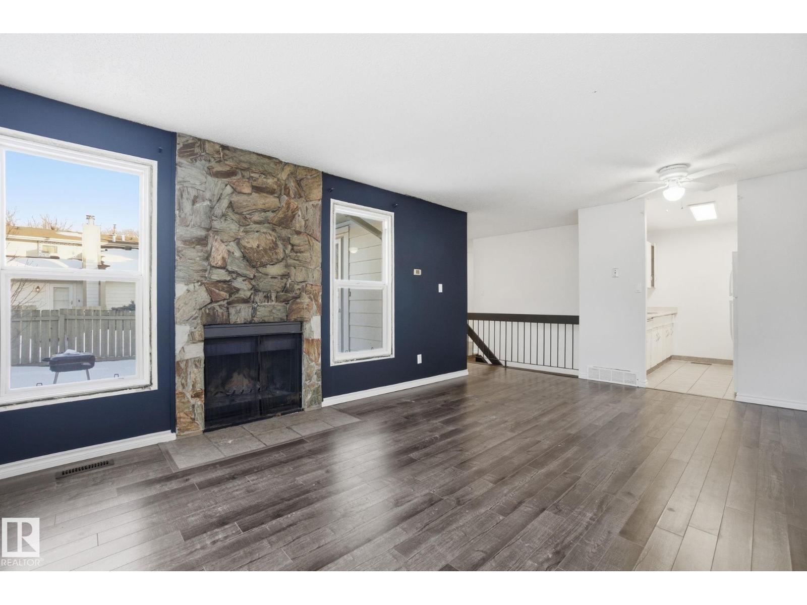 1130 Knottwood Rd E Nw, Edmonton, Alberta  T6K 2J8 - Photo 9 - E4470989