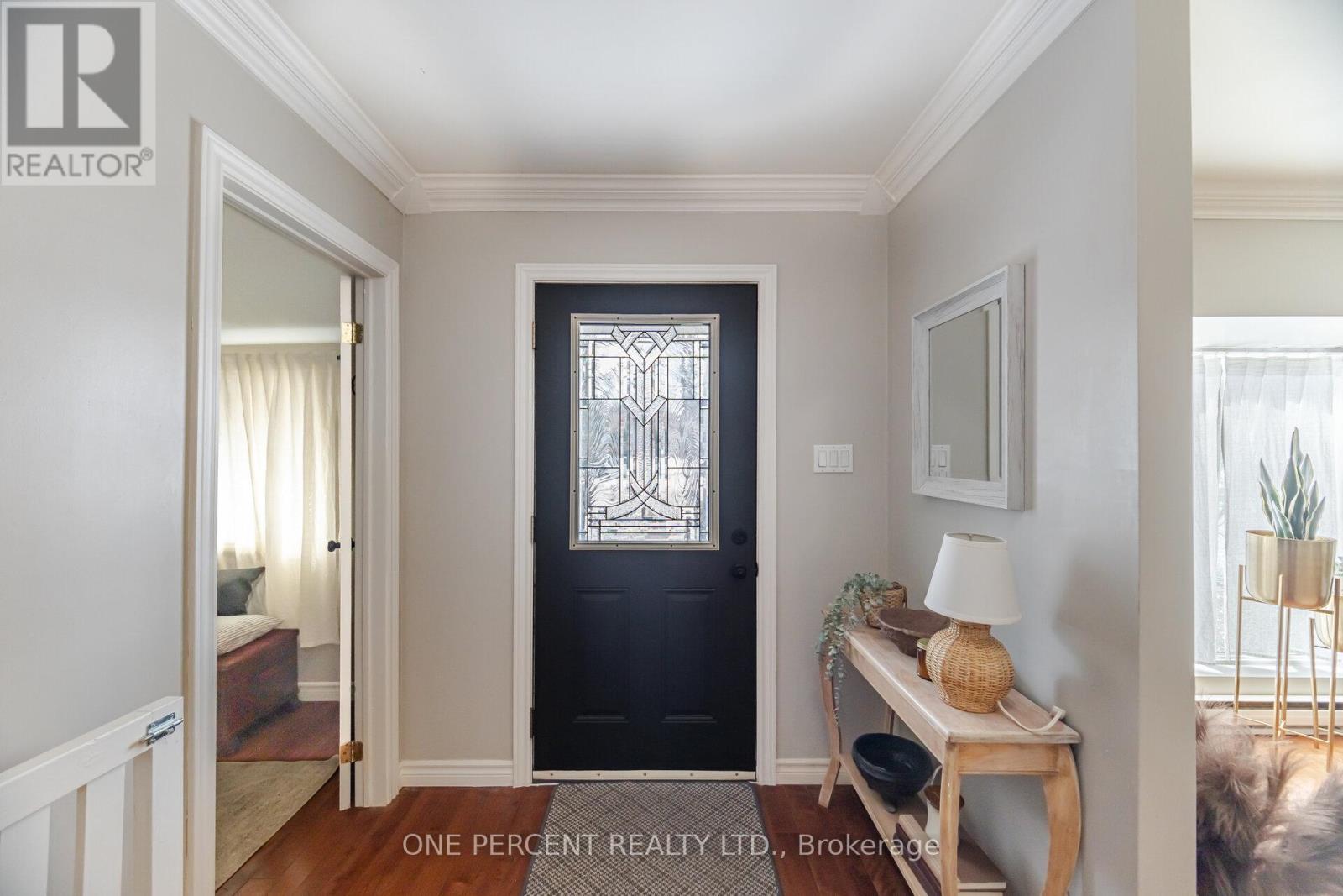 7 Second Avenue, Orangeville, Ontario  L9W 1H4 - Photo 9 - W12768432