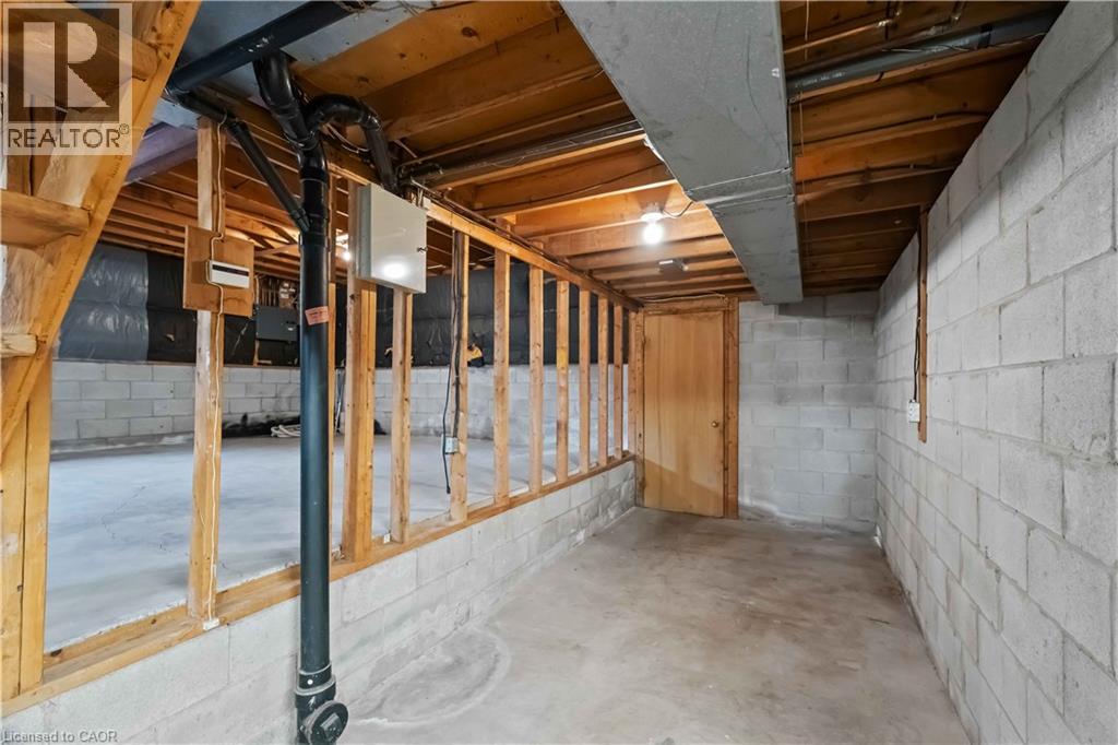 5048 Stenzel Court, Beamsville, Ontario  L0R 1B5 - Photo 23 - 40803577