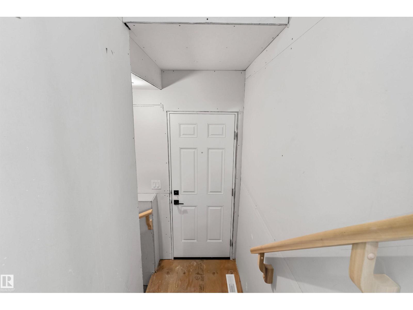 920 18 Av Nw, Edmonton, Alberta  T6T 2X4 - Photo 31 - E4472677