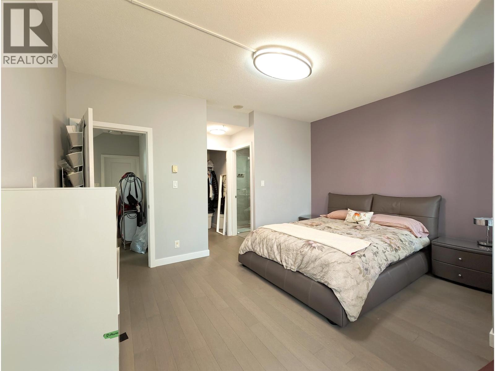 Th16 2089 Rosser Avenue, Burnaby, British Columbia  V5C 5E2 - Photo 13 - R3072065