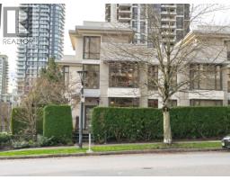 TH16 2089 ROSSER AVENUE, Burnaby, British Columbia