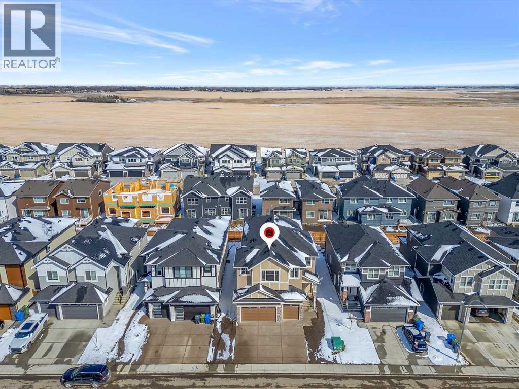 223 Kinniburgh Loop, Chestermere, Alberta  T1X 2S7 - Photo 3 - A2279252