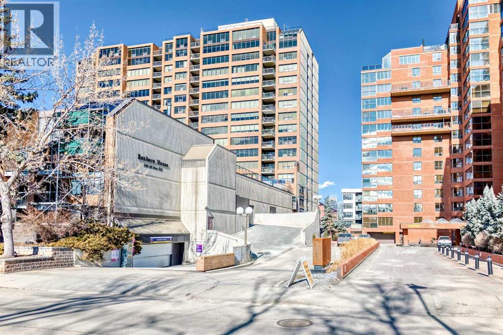 607, 330 26 Avenue SW, Calgary, Alberta