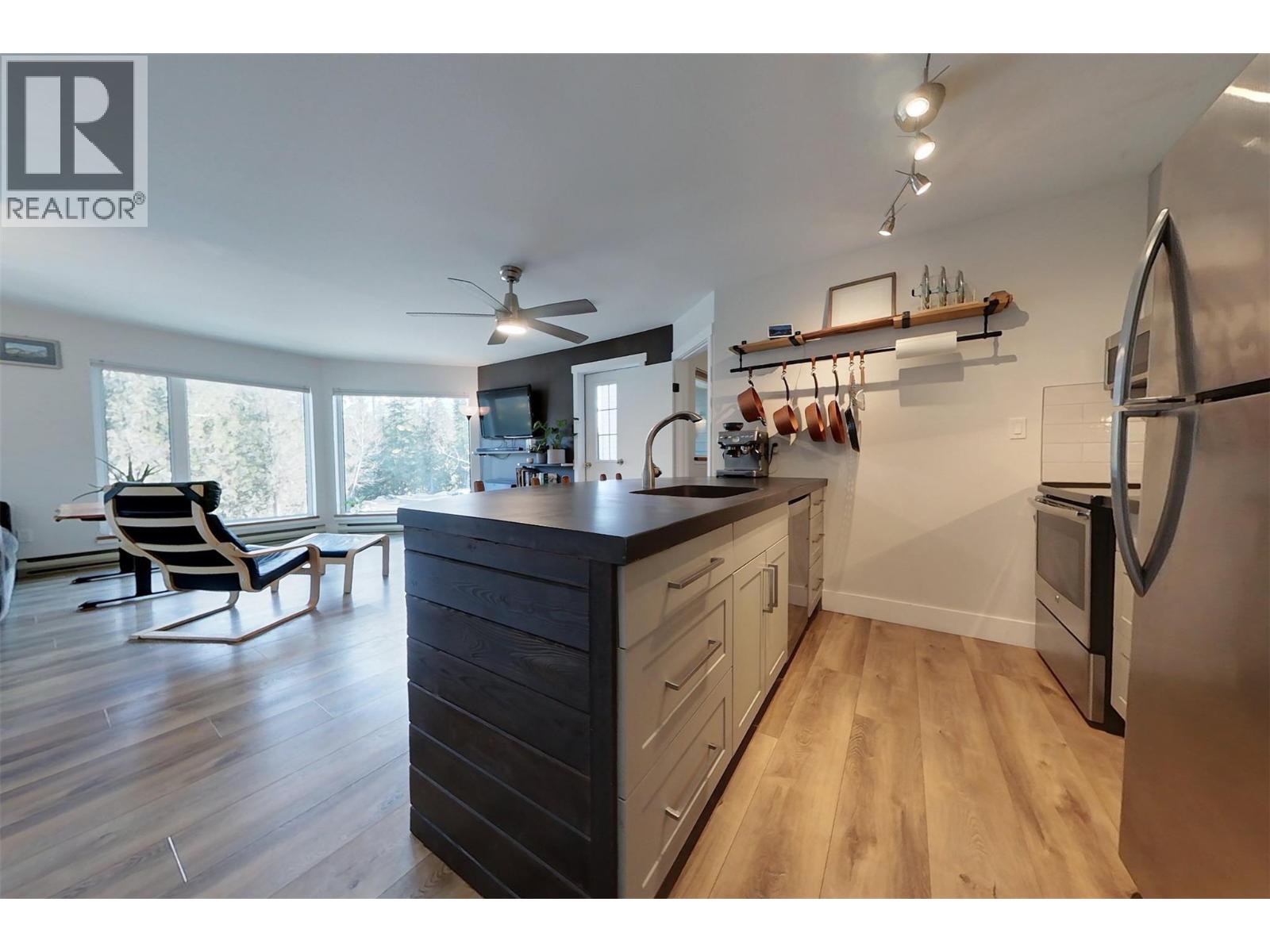 4559 Timberline Crescent Unit# 113, Fernie, British Columbia  V0B 1M6 - Photo 12 - 10374386