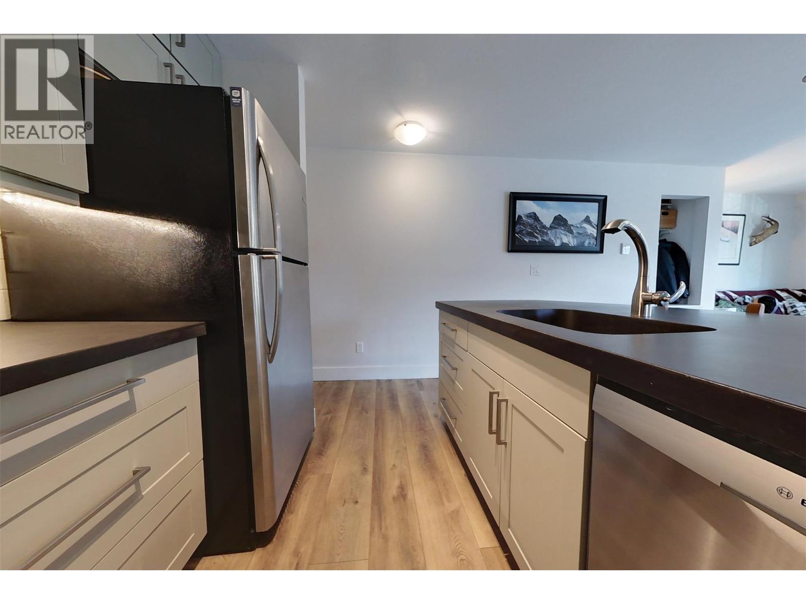 4559 Timberline Crescent Unit# 113, Fernie, British Columbia  V0B 1M6 - Photo 14 - 10374386