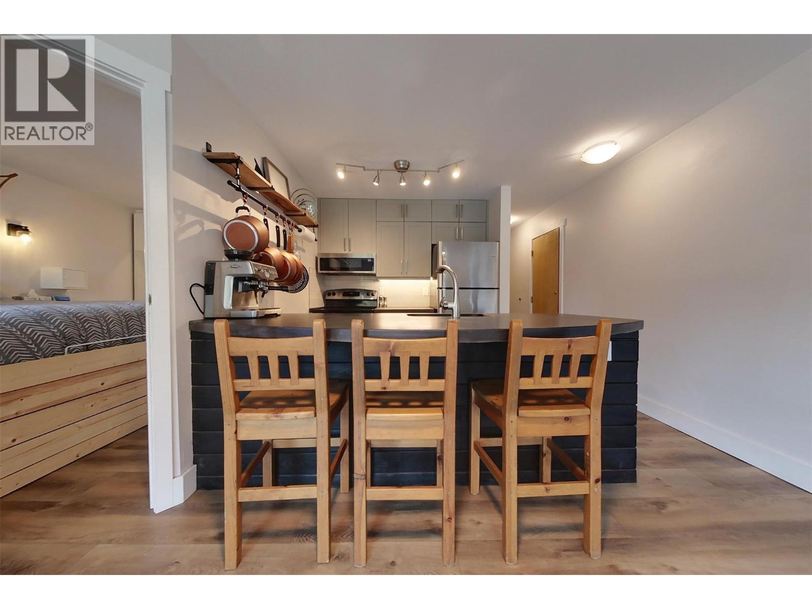 4559 Timberline Crescent Unit# 113, Fernie, British Columbia  V0B 1M6 - Photo 11 - 10374386