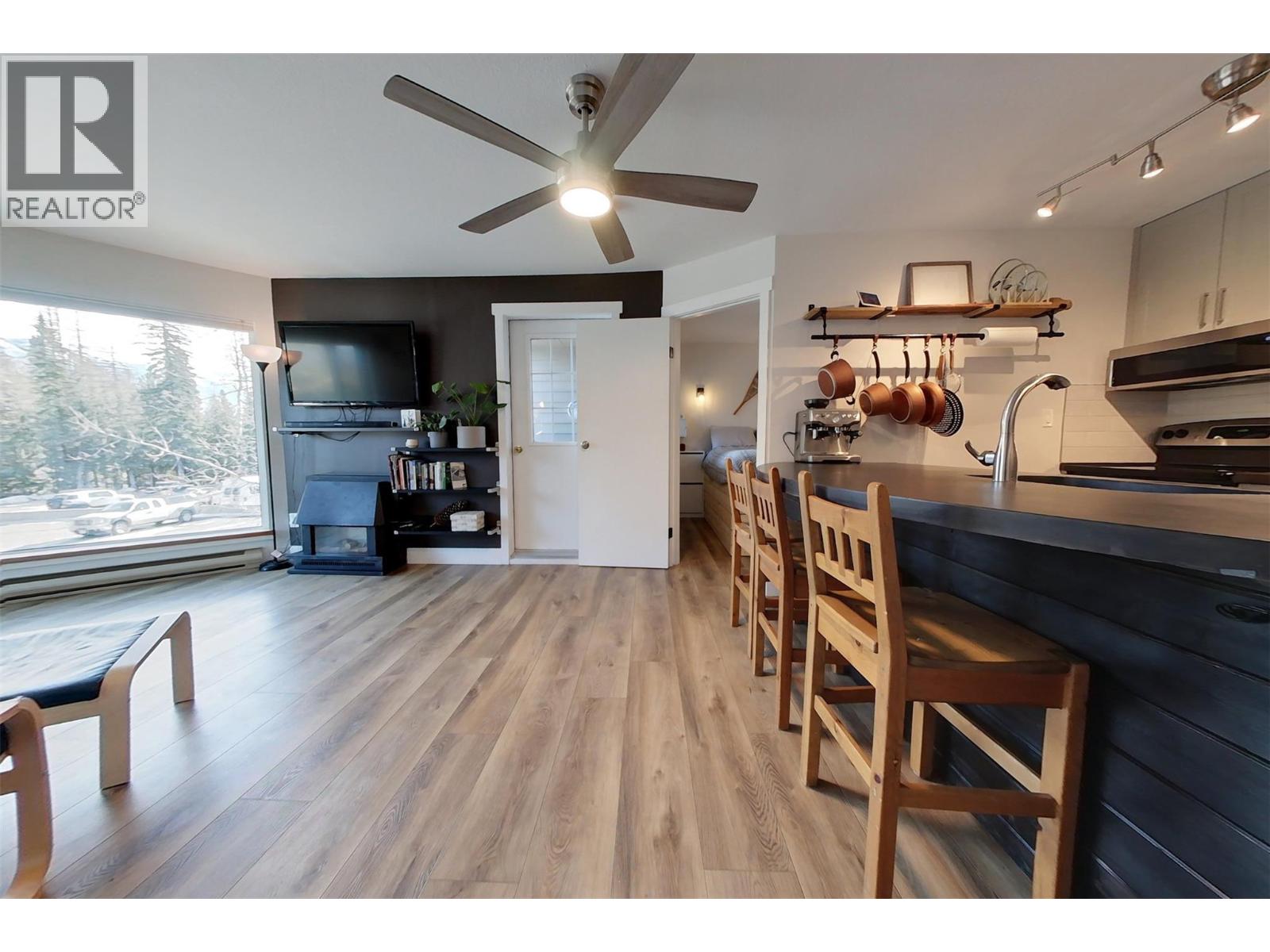 4559 Timberline Crescent Unit# 113, Fernie, British Columbia  V0B 1M6 - Photo 5 - 10374386